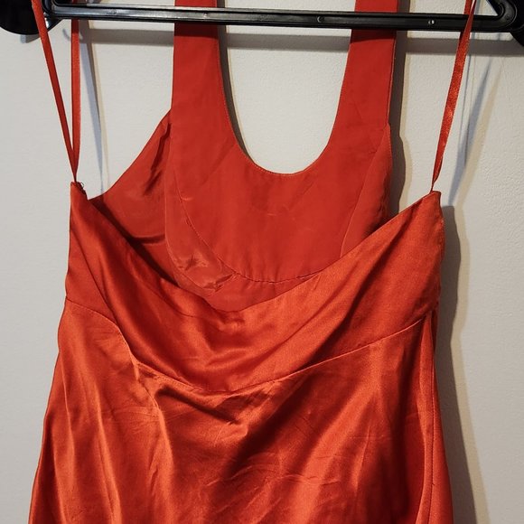 Naked back top - Picture 2 of 6